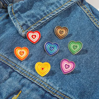 Брошка серия Love, метални щифтове с персиковым сърце наклон на цвят, аксесоари на едро, иконата за украса на чанти, подарък за приятели